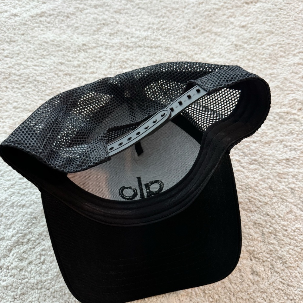 Alo Cap - image 4